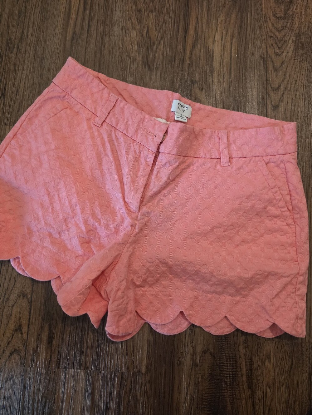 Crown and Ivy Shelby short